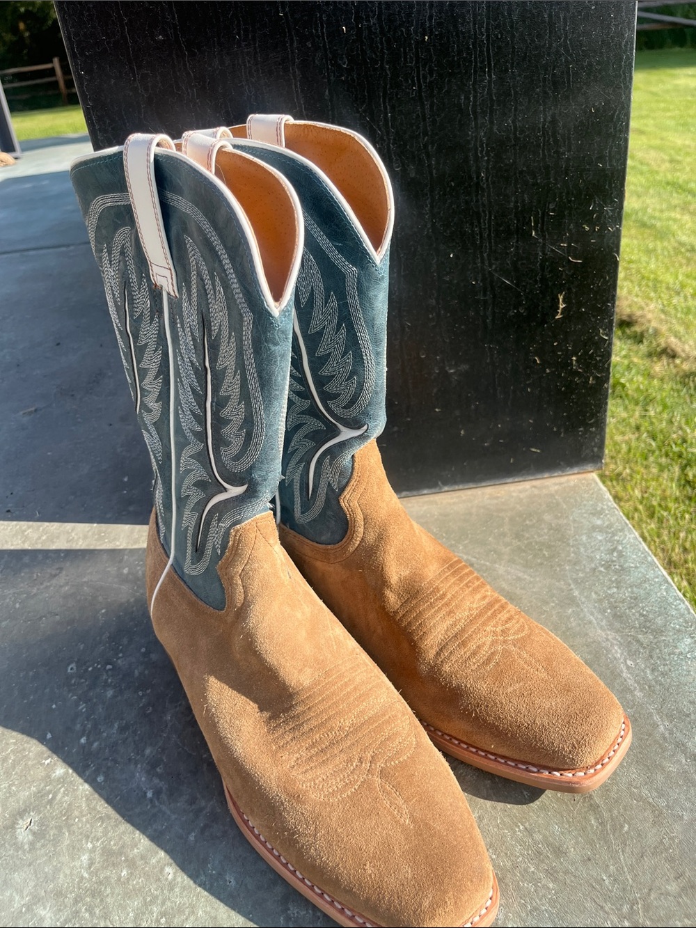 Men’s Ariat Stadtler Tan Roughout Cowboy Boots